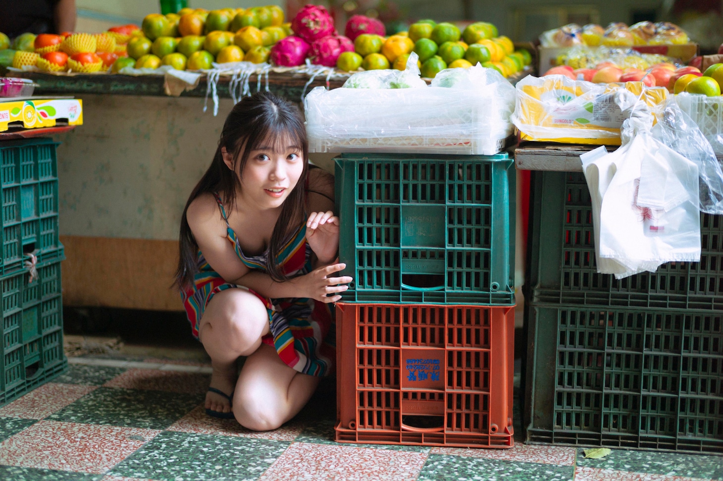 金澤亜美（僕が見たかった青空）1st写真集の掲載カット。（撮影：細居幸次郎）