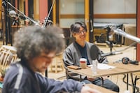 U-zhaanと沖仁。（撮影：後藤武浩）©NHK