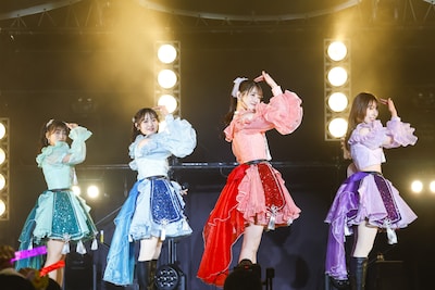 TEAM SHACHI「TEAM SHACHI 最終SHOW ～晴れ晴れ～」の様子。（撮影：笹森健一）