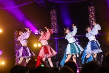 「TEAM SHACHI 最終SHOW ～晴れ晴れ～」の様子。（撮影：笹森健一）