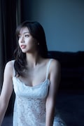 モーニング娘。牧野真莉愛、25歳の誕生日に写真集発売