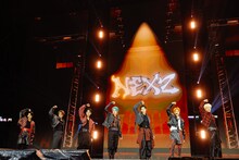 NEXZ。「MUSIC BANK GLOBAL FESTIVAL IN JAPAN」より。