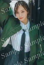 梅澤美波（乃木坂46）2nd写真集「透明な覚悟」特典ポストカード。（乃木坂46 Mobile）（撮影：東京祐）