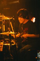 岩城智和（Dr / LOSTAGE）（Photo by Machida Chiaki）