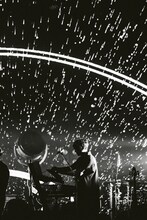 中野雅之（Programming, Synth, B, G）（撮影：タカギユウスケ）