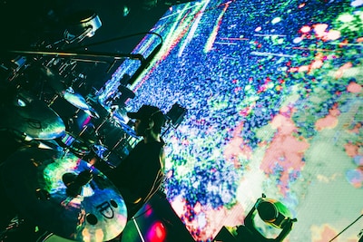 大井一彌（サポートドラマー / yahyel、DATS）（撮影：タカギユウスケ）