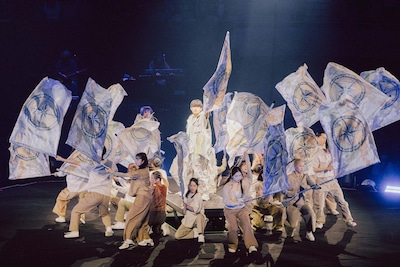 「Tani Yuuki Live Tour 2025 “Still love... this” FINAL～はじまりのはじまり～」の様子。（Photo by toya）