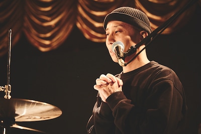 ズ（Dr）（撮影：上保昴大）