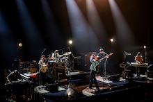 Suchmos（撮影：岡田貴之）