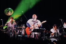 「スカートCDデビュー15周年記念スーパーライヴ『超ウルトラハイパーウキウキスペシャル優勝パレード2025』」の様子。（Photo by Daiki Miura）