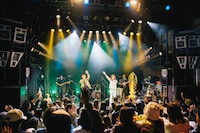 「69 ONEMAN LIVE タオイズム」の様子。（撮影：小林弘輔）