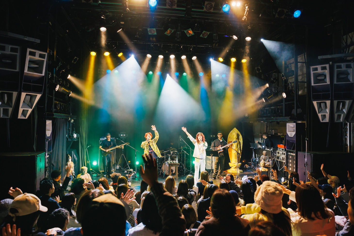 「69 ONEMAN LIVE タオイズム」の様子。（撮影：小林弘輔）