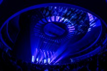 德永英明「Hideaki Tokunaga Concert Tour 2025 ALL REQUEST」最終公演の様子。（撮影：奥本昭久）