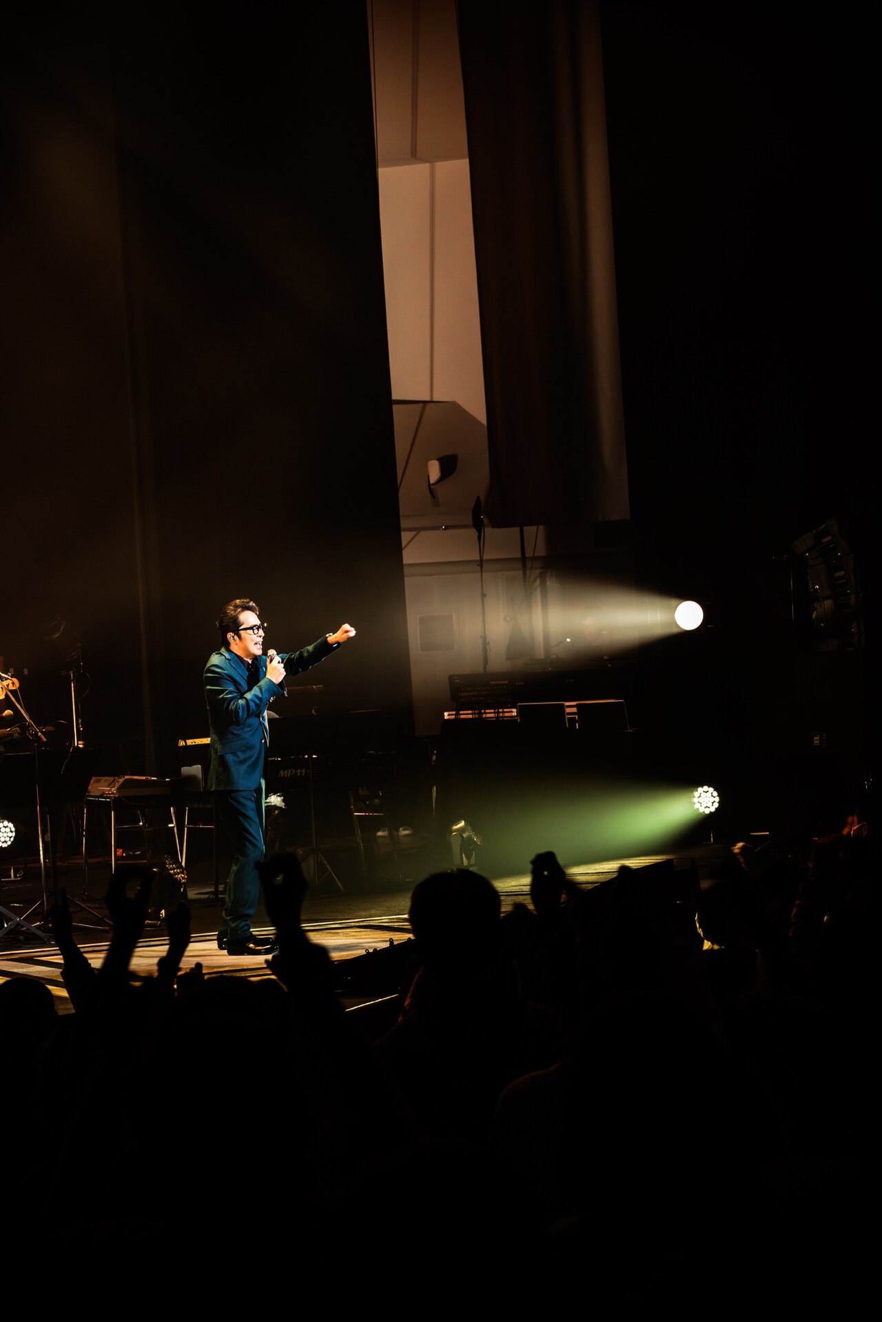 德永英明「Hideaki Tokunaga Concert Tour 2025 ALL REQUEST」最終公演