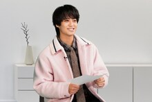 「ミュージックカプセル ～人生の推しソング～」より、髙橋海人（King & Prince）。©︎テレビ東京