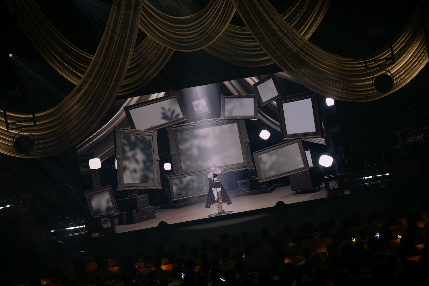 「HACHI Live Tour 2025 “Unlockture”」神奈川・カルッツかわさき公演の様子。（Photo by Kenta Umeda）