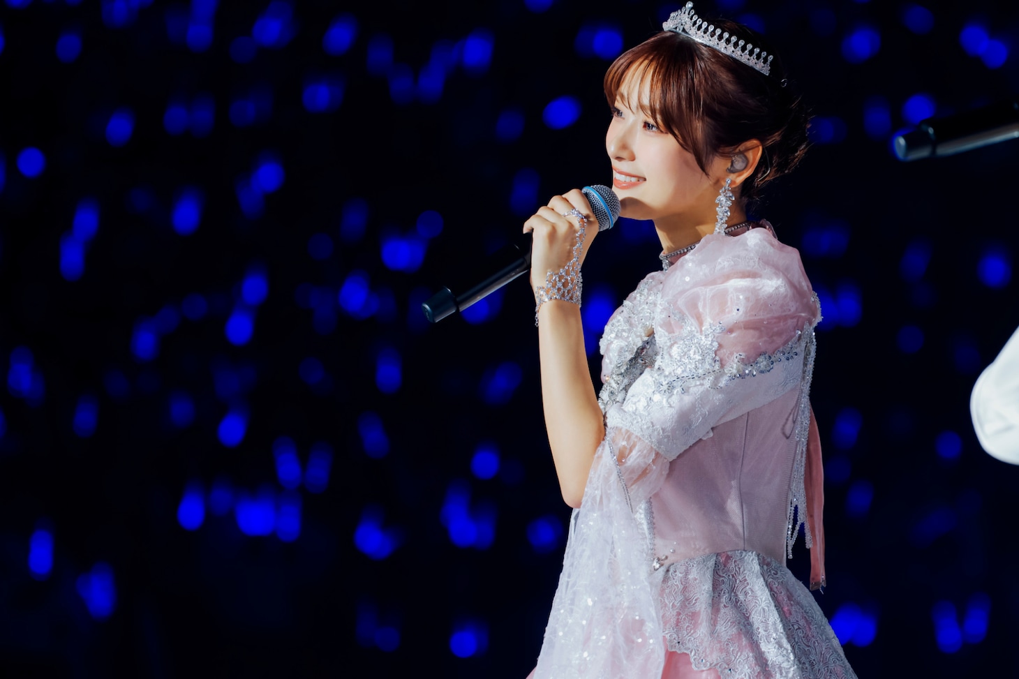 井上梨名 ©Seed & Flower LLC