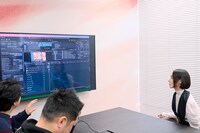 オープニングムービーの開発画面。右下にあるのが「タイムライン」です。