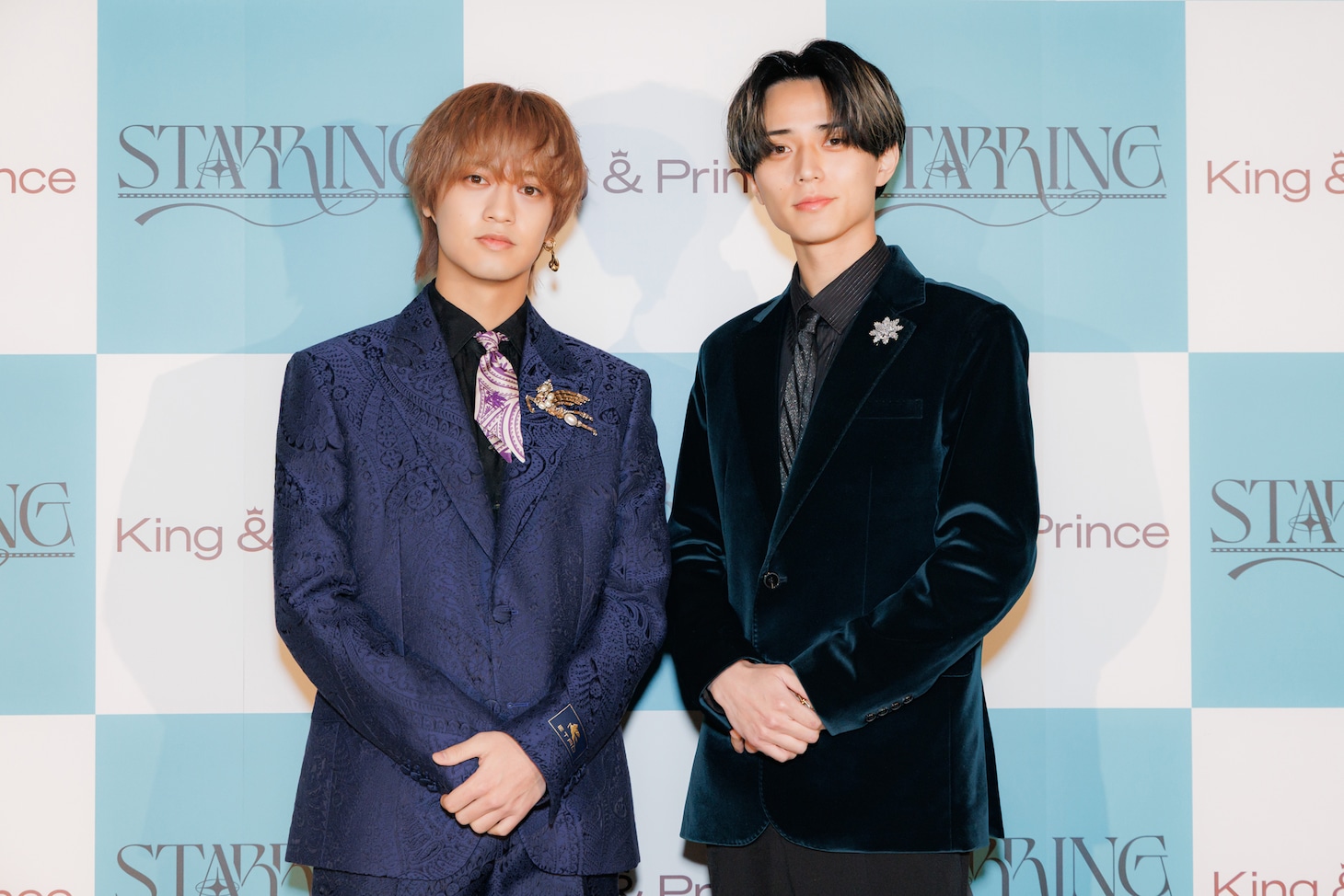 すまし顔のKing & Prince。