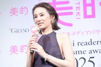 今年を振り返る北川景子。