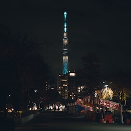 MOROHAアフロとヒグチアイの天々高々、師走の東京下町の空気感を歌う「びゅてぃほう」配信