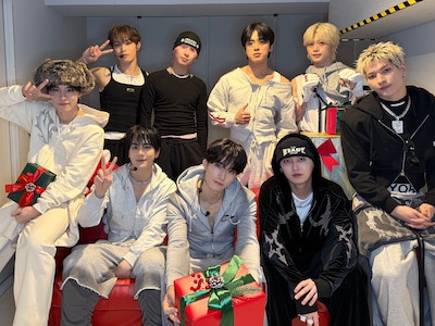 JO1。「Handz In My Pocket」ショーケースツアー（新潟公演）より。 ©LAPONE ENTERTAINMENT