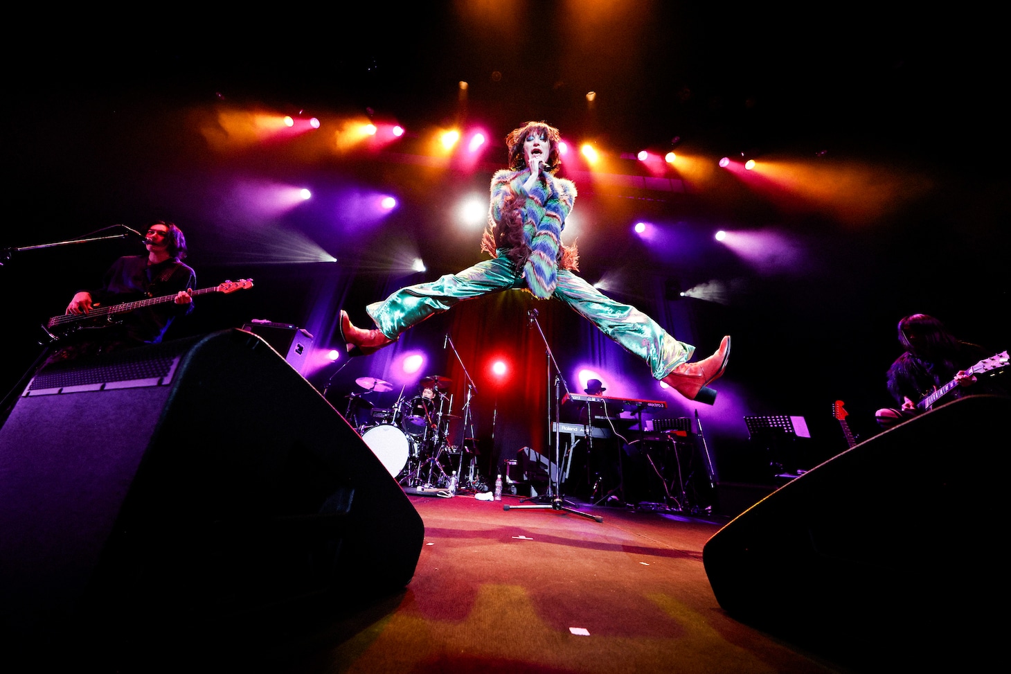 「L’ULTIMO Anno 25 “2025年のドレスコーズ”」の様子。（撮影：森好弘）