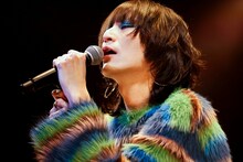 志磨遼平（Vo, G）（撮影：森好弘）