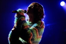 志磨遼平（Vo, G）（撮影：森好弘）