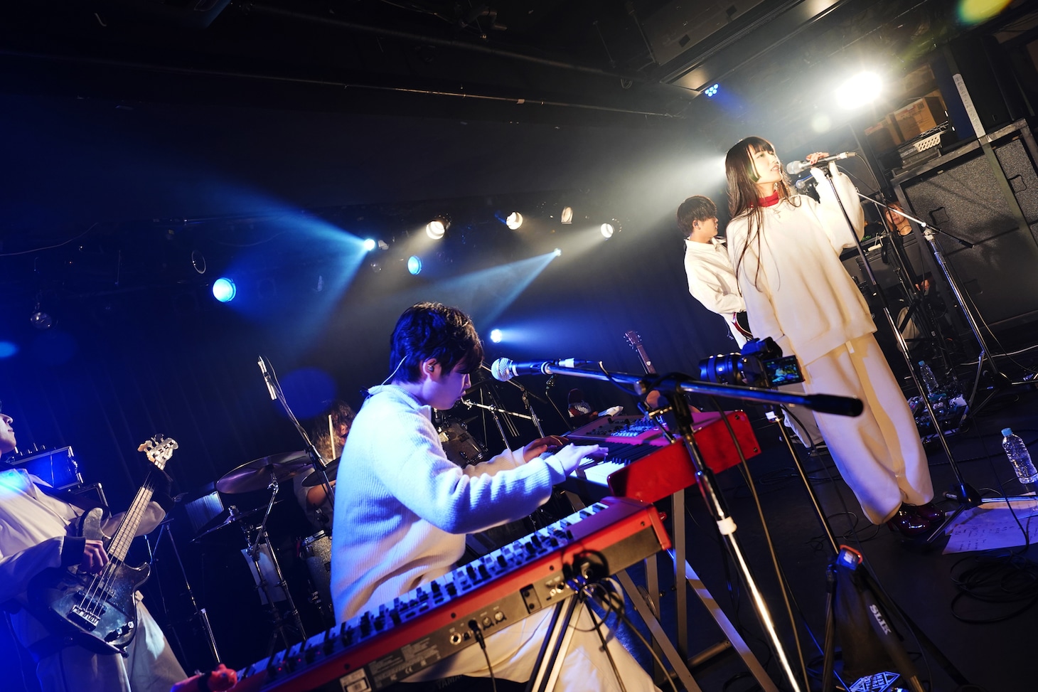 SWALLOW「Northern Blood -越冬-」の様子。（Photo by mee）