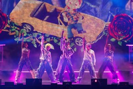 Number_iが30万人動員の全国ツアー完走、3人がクリスマスに欲しいものは