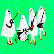 SCANDAL「Girl is Ghost」ジャケット