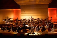 「billboard classics『KREVA Premium Orchestra Concert』～produced by 武部聡志」の様子。（撮影：石阪大輔）