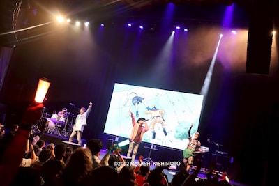 「FLOW WORLD TOUR 2025 “NARUTO THE ROCK”」の様子。