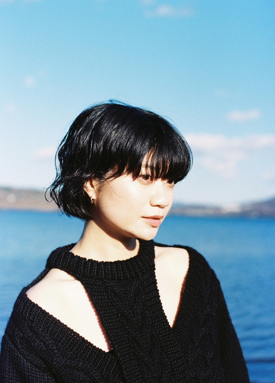 ホムカミ畳野彩加がJUDY AND MARY「そばかす」をカバー、広瀬アリス出演「グリーンズフリー」新CMで