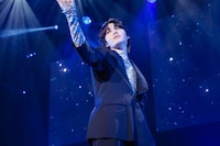 原因は自分にある。が“実験室”で見せた新たな姿、生バンドとの化学反応に沸いたFCツアーがお台場で大団円