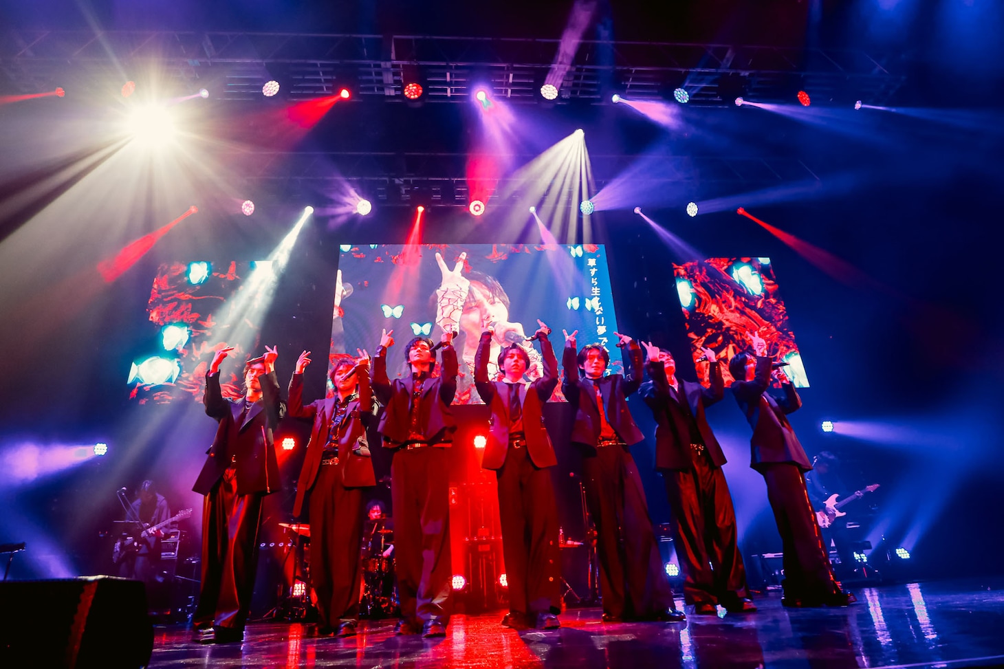 原因は自分にある。が“実験室”で見せた新たな姿、生バンドとの化学反応に沸いたFCツアーがお台場で大団円