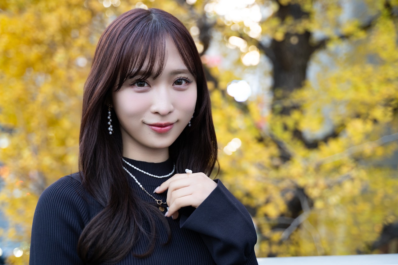 AKB48小栗有以、長年の美容研究が1冊に！別府温泉でも撮影した1stフォトスタイルブックを語る