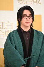 Mrs. GREEN APPLE、初の紅白大トリに「大きすぎますけど楽しみたい」今年の漢字は「初・逢・駆」その意味は