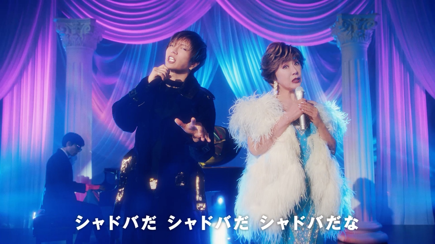 「Shadowverse: Worlds Beyond」テレビCM「シャドバ行進曲」編のワンシーン。