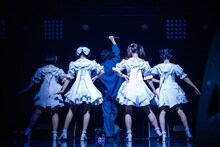 おなじみ「Will you marry me ?」でラストライブの幕を開ける清 竜人25。