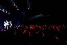 清 竜人25「KIYOSHI RYUJIN25 GOOD BYE LIVE」の様子。