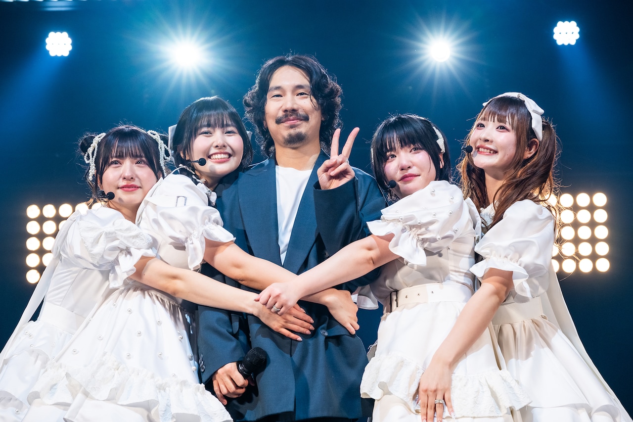 清 竜人25「KIYOSHI RYUJIN25 GOOD BYE LIVE」の様子。