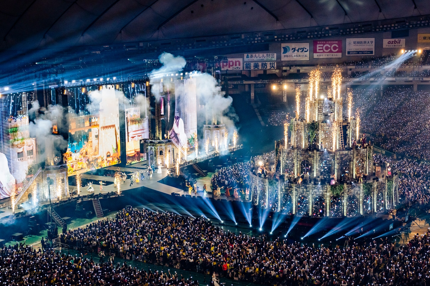 Mrs. GREEN APPLEが初の5大ドームツアーで55万人を動員、バベルの塔を巡る壮大な物語