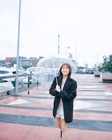 松田里奈（櫻坂46）1st写真集「まつりの時間」通常版の裏表紙。（撮影：北浦敦子）