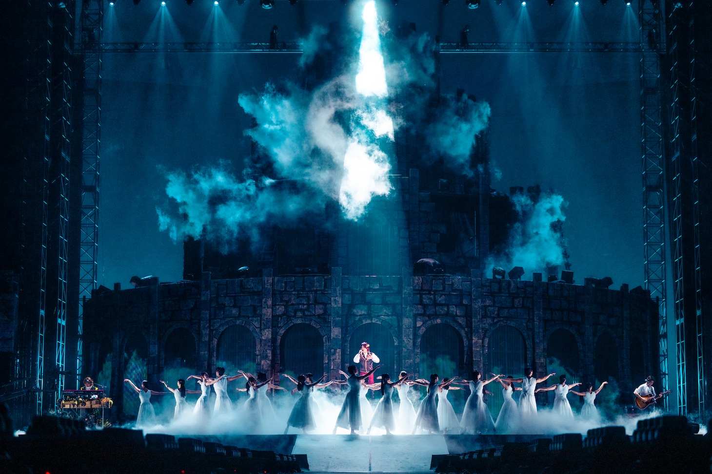 「Mrs. GREEN APPLE DOME TOUR 2025 “BABEL no TOH”」東京・東京ドーム公演の様子。（撮影：田中聖太郎写真事務所）