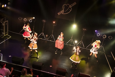 KiSS KiSS（撮影：外林健太）