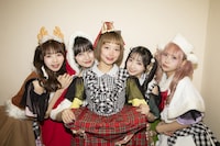 クリスマス仕様のKiSS KiSS（撮影：外林健太）