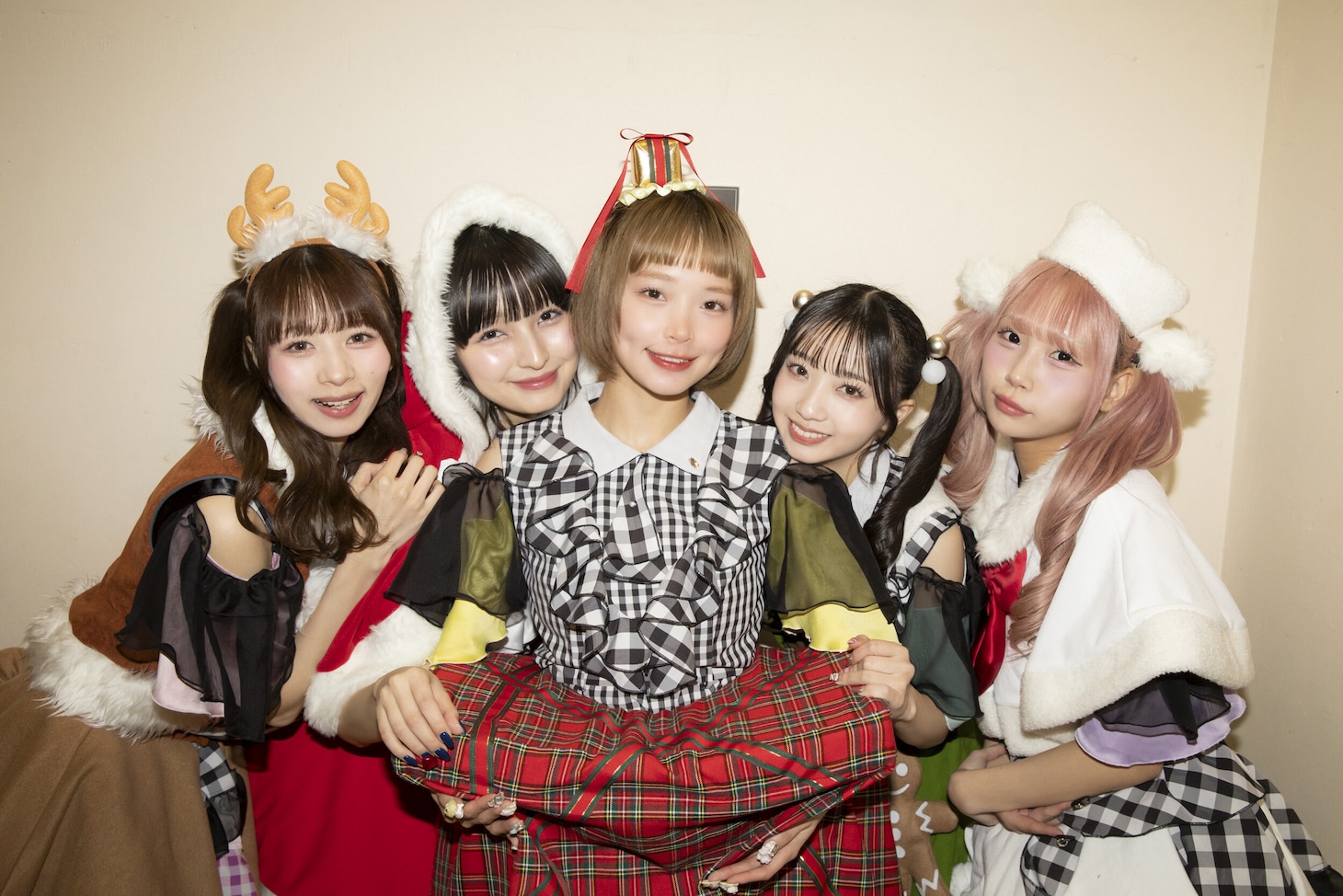 クリスマス仕様のKiSS KiSS（撮影：外林健太）