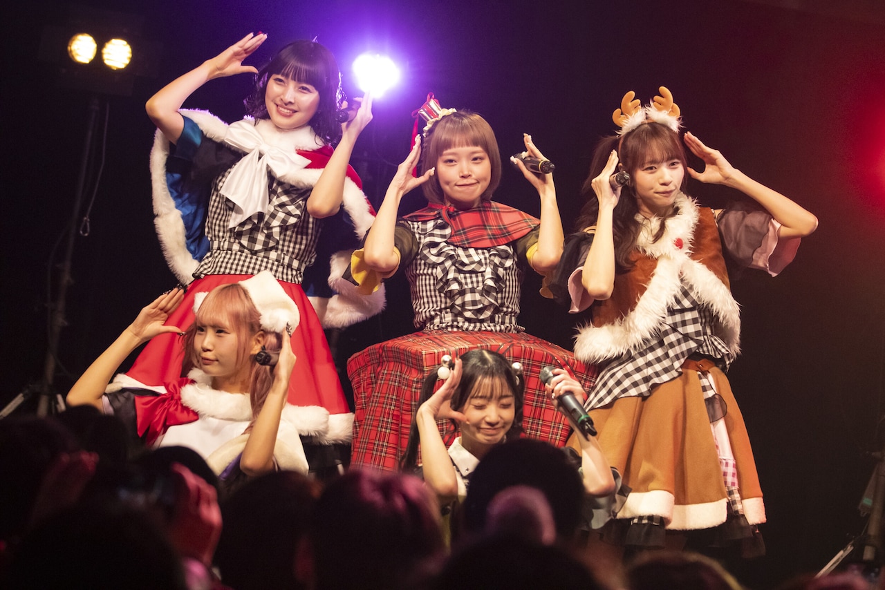 KiSS KiSS「メリーくりすまちゅ！」ちょっと遅れたクリスマスライブでもかわいい